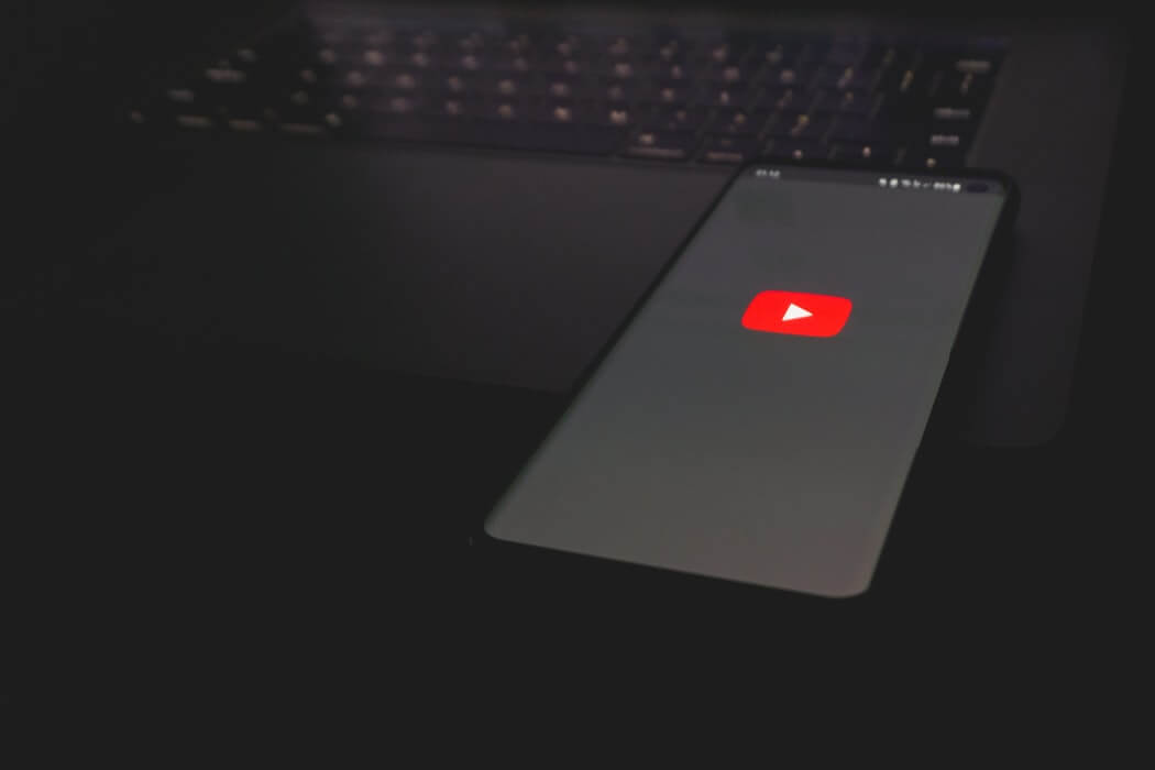 change YouTube video privacy
